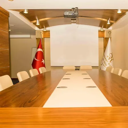 Ozgobek Ronesans De Luxe Hotel