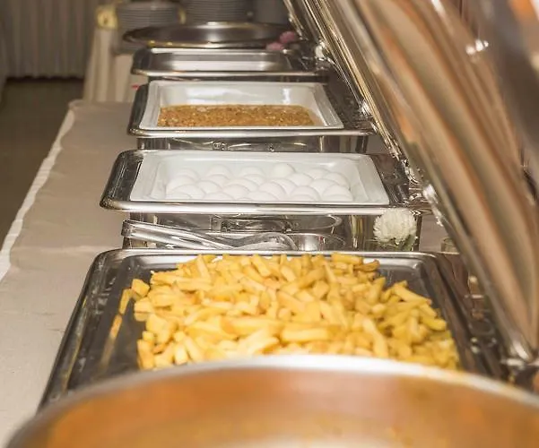 Ozgobek Ronesans De Luxe Hotel 4*