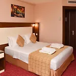 Ozgobek Ronesans De Luxe מלון 4*