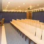 Ozgobek Ronesans De Luxe מלון אושאק