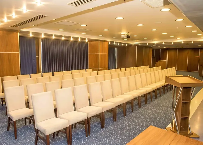 Ozgobek Ronesans De Luxe Hotel