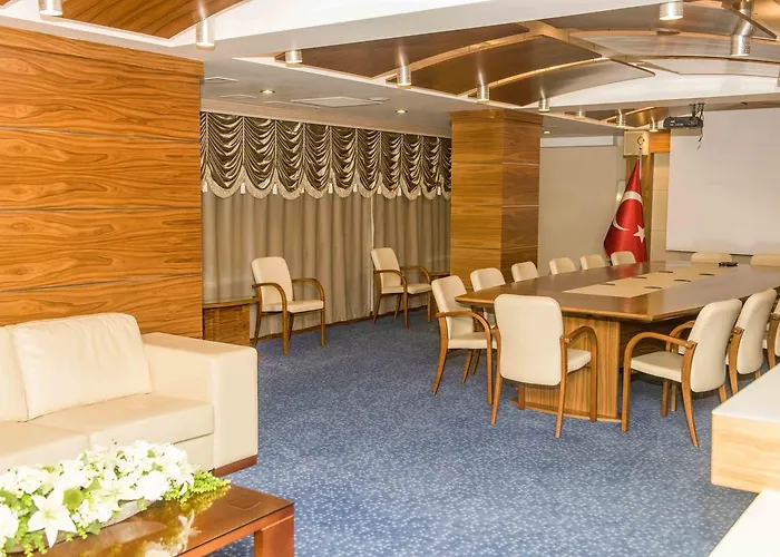 Ozgobek Ronesans De Luxe