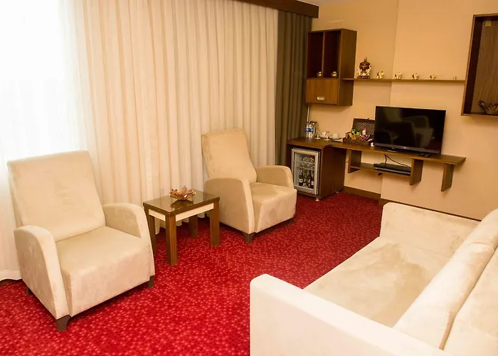 Ozgobek Ronesans De Luxe